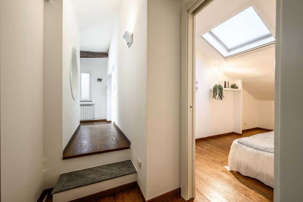 Buenos Aires' Nest - 10 Minutes From Duomo With Terrace Milán